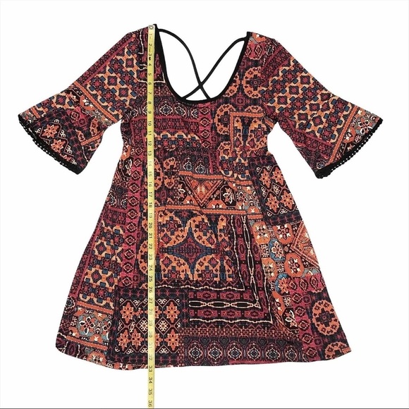 Scully Printed Bell Sleeve Dress - Picture 11 of 12